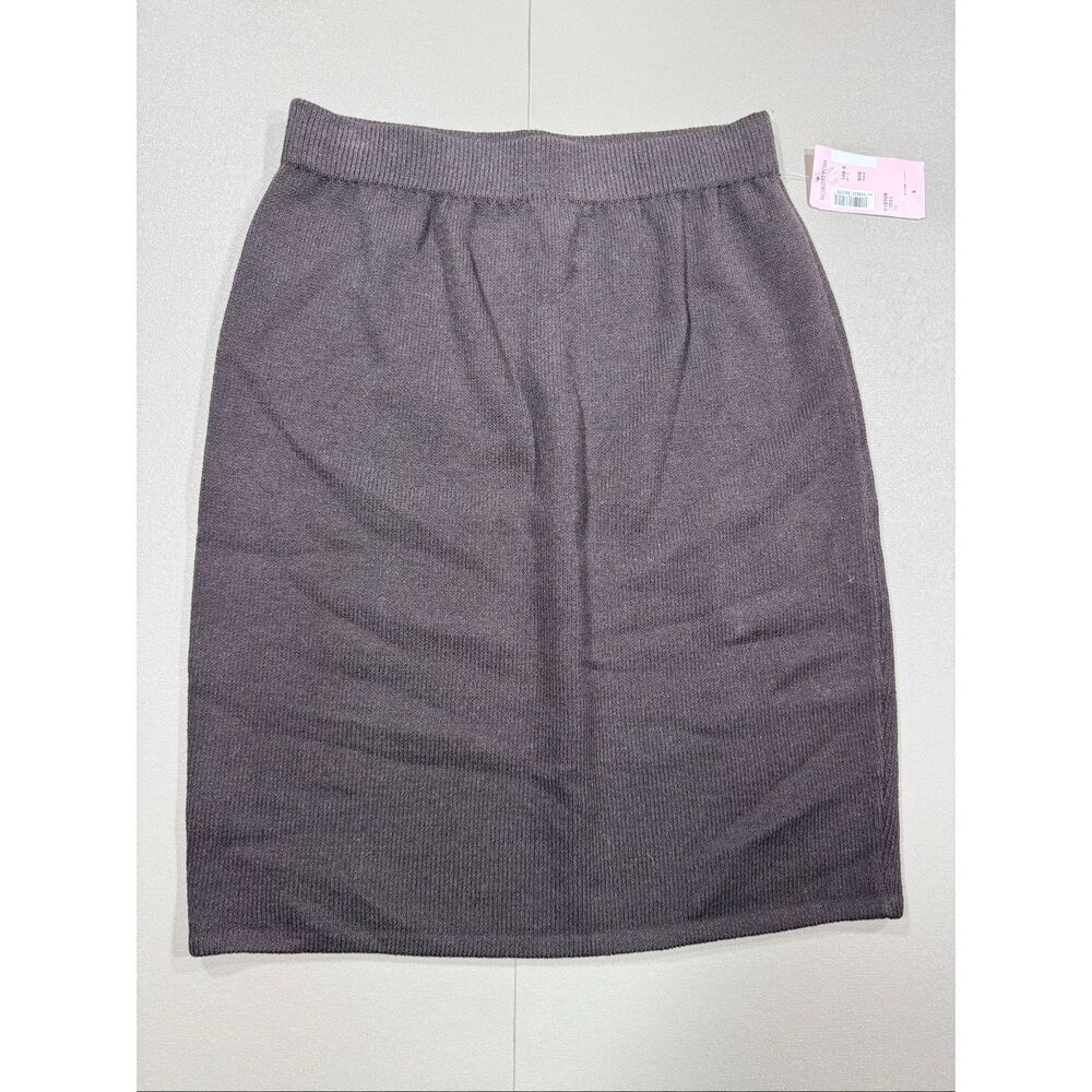NWT Vintage St. John Knit Skirt - Picture 7 of 7